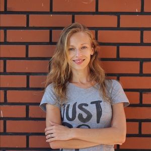 Meet your Posher, Niki